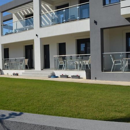 Erika Boutique Apartments Nikiti  Eksteriør billede