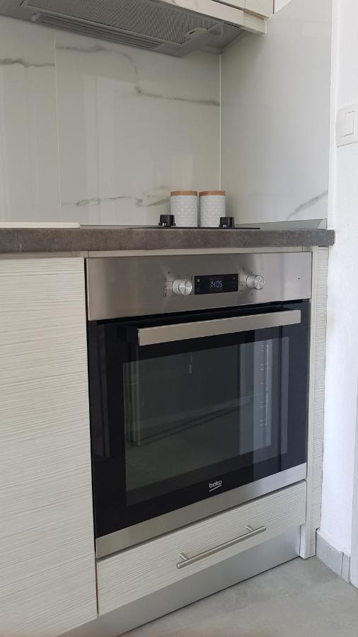 Erika Boutique Apartments Nikiti  Eksteriør billede