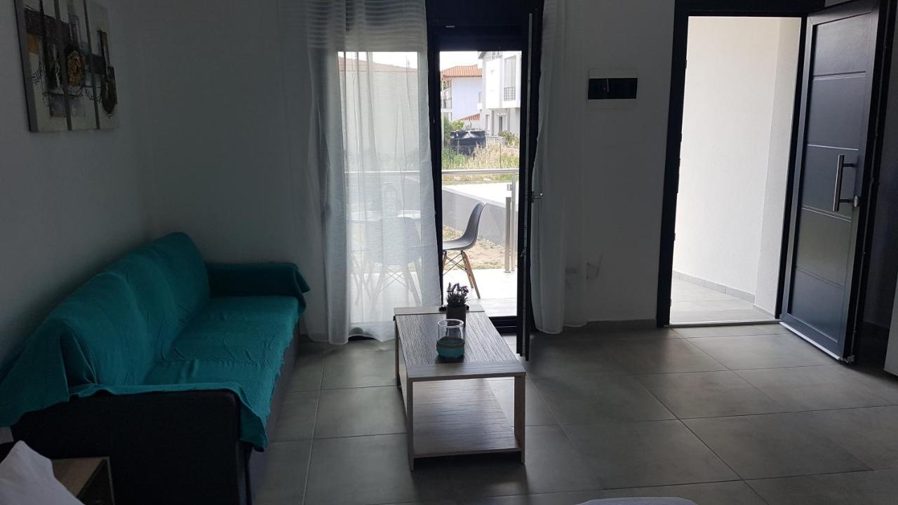 Erika Boutique Apartments Nikiti  Eksteriør billede