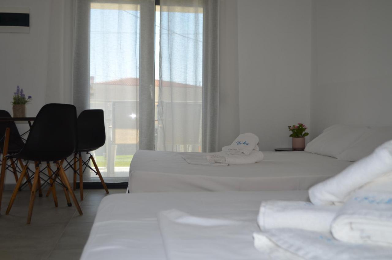 Erika Boutique Apartments Nikiti  Eksteriør billede