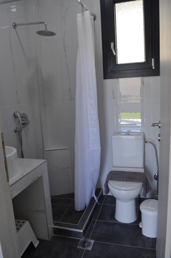 Erika Boutique Apartments Nikiti  Eksteriør billede